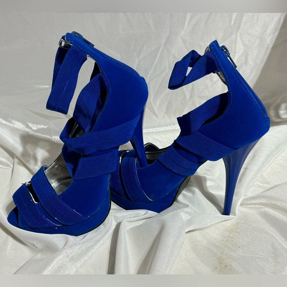 Blue High Heel Strap Sandals by Wild Rose, sz 8